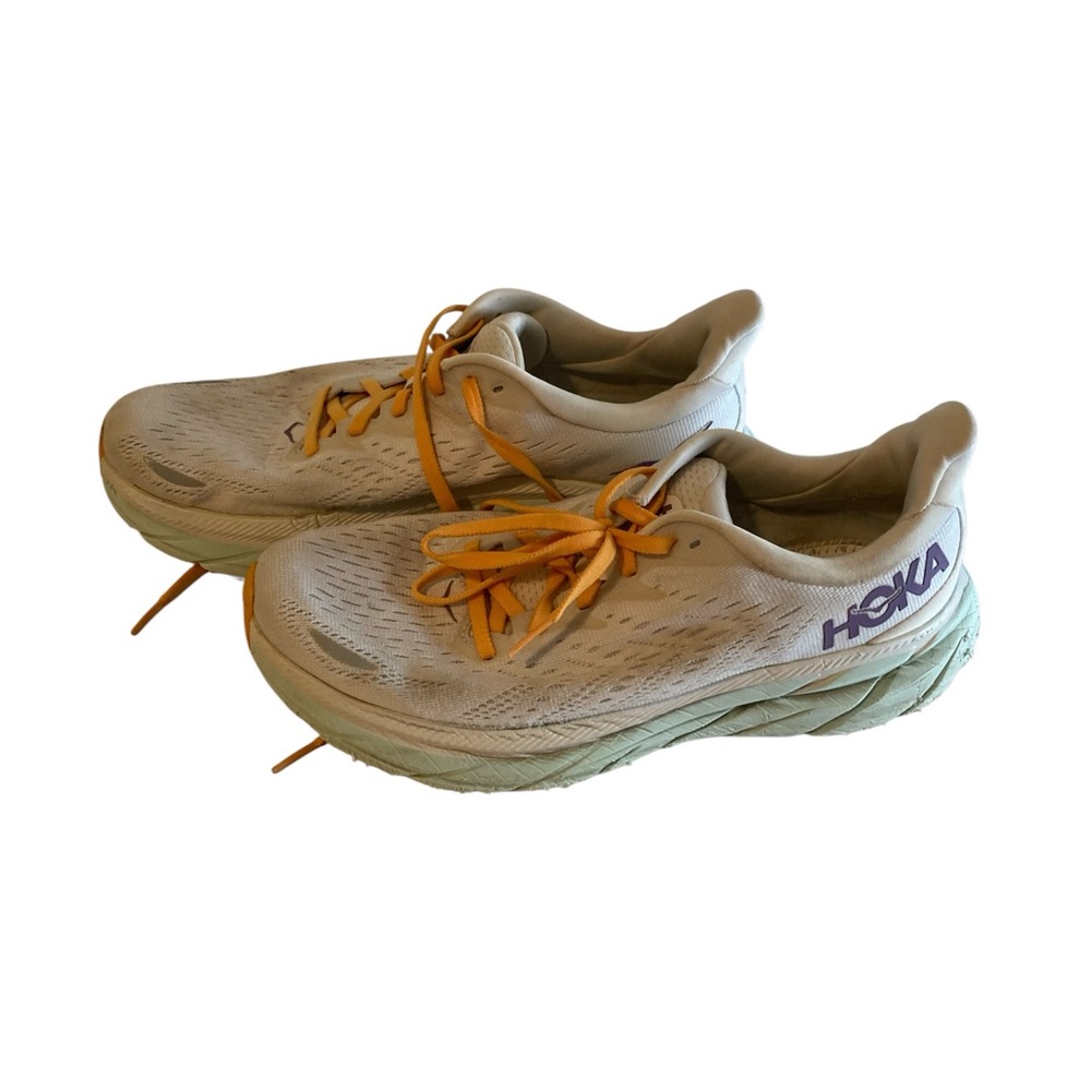Hoka Clifton 8 womens size 8.5